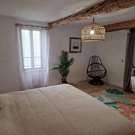 Maison De Charme Et Vue Imprenable A 180 Degres Sur Les Vignes Et Pyrenees *